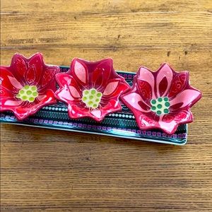 Ceramic vintage holiday dish and poinsettia bowls
